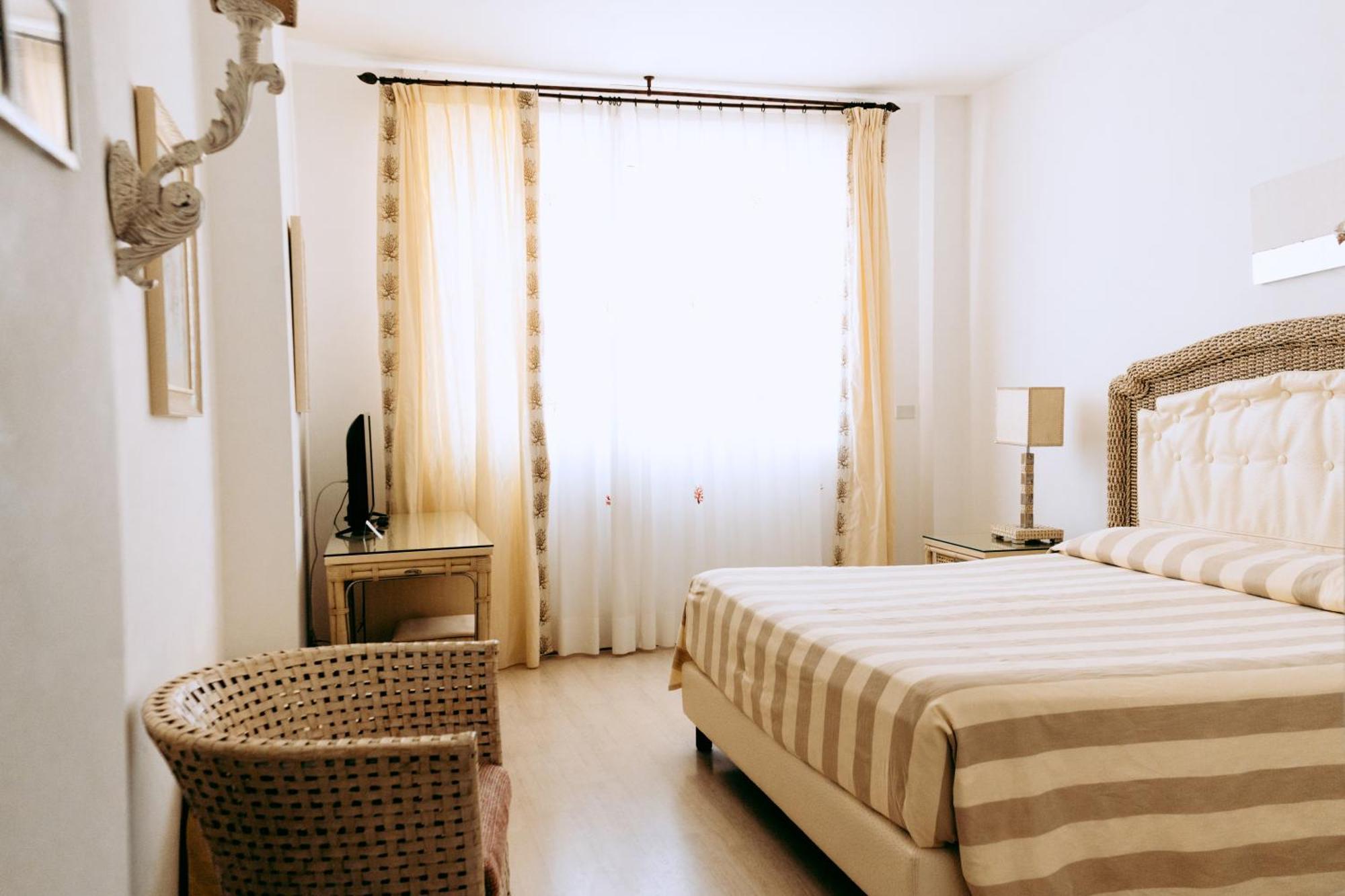 Hotel Relais Valle Dell'idro 4*